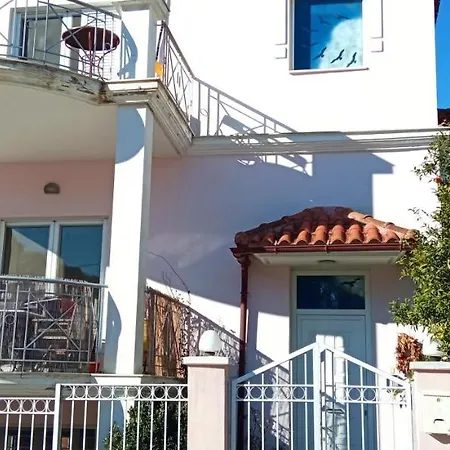 Apartment Kamellia, Semi-basement Sweet Nafplio